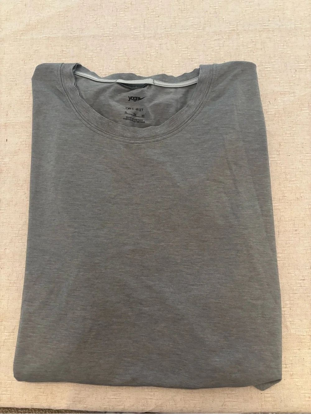 Nike Yoga Men's Short Sleeve Crew Tee - Gray